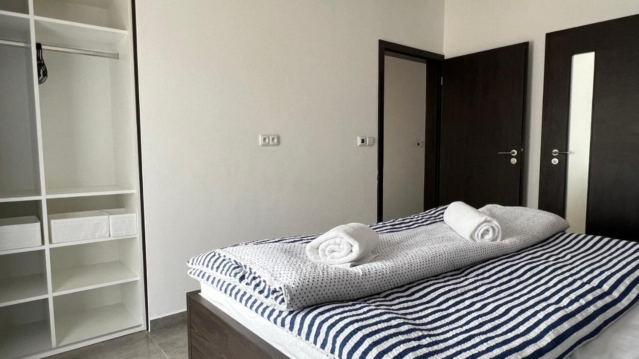 Apartman D5 Nova Pec Exterior photo